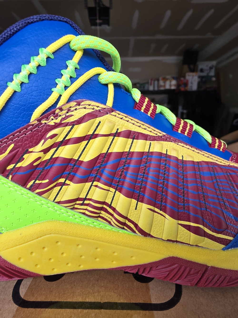 And1 Men's Multicolor Athletic Shoes - Blue, Yellow, Green, Burgundy